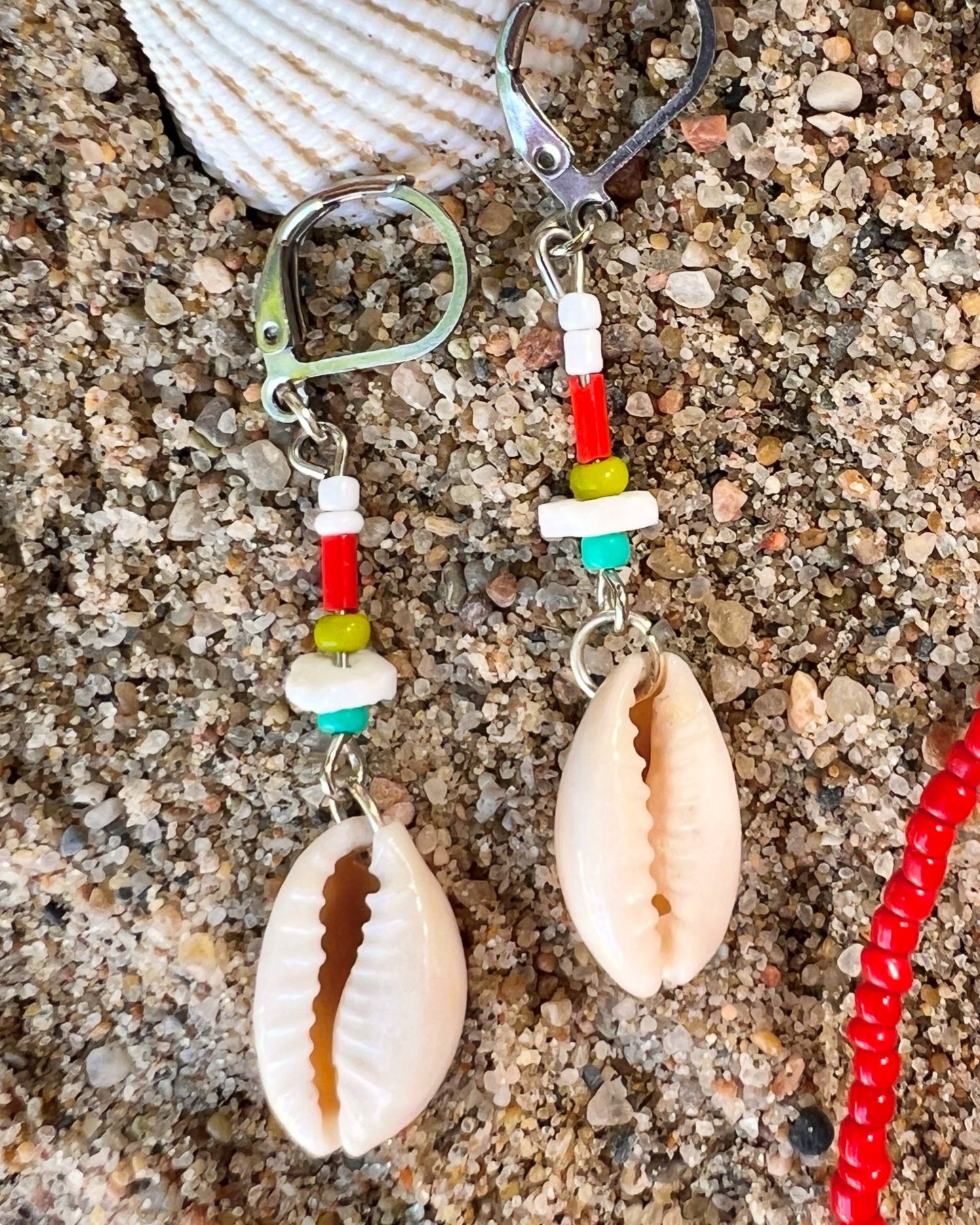 “Fresh Coral” Shell necklace